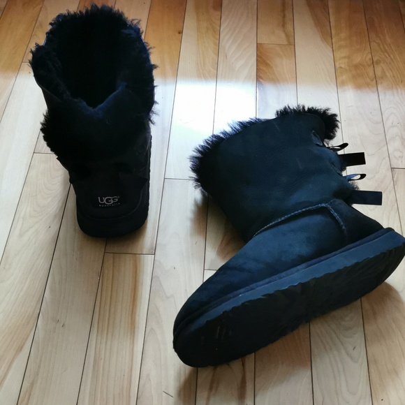 UGG Australia boots - Picture 1 of 6